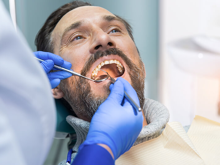 Dental implants for super-busy people